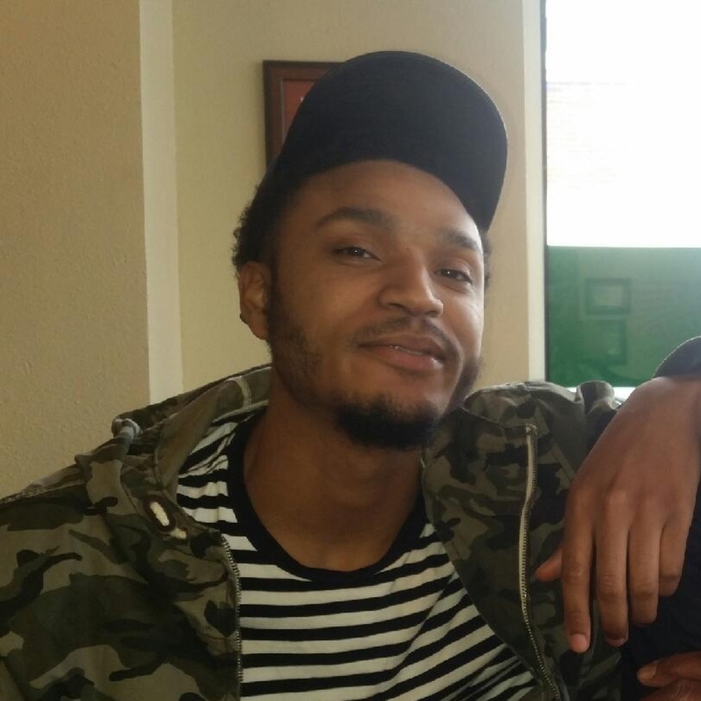 Meet your Posher, Malik